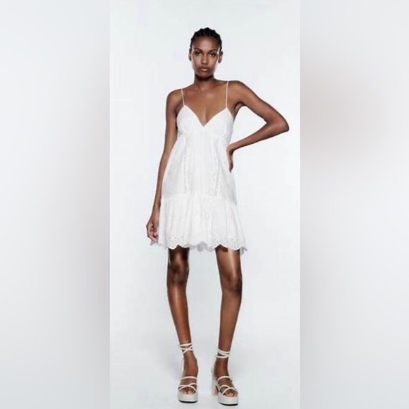 NWT Zara Cutwork Embroidery Dress - Picture 1 of 17